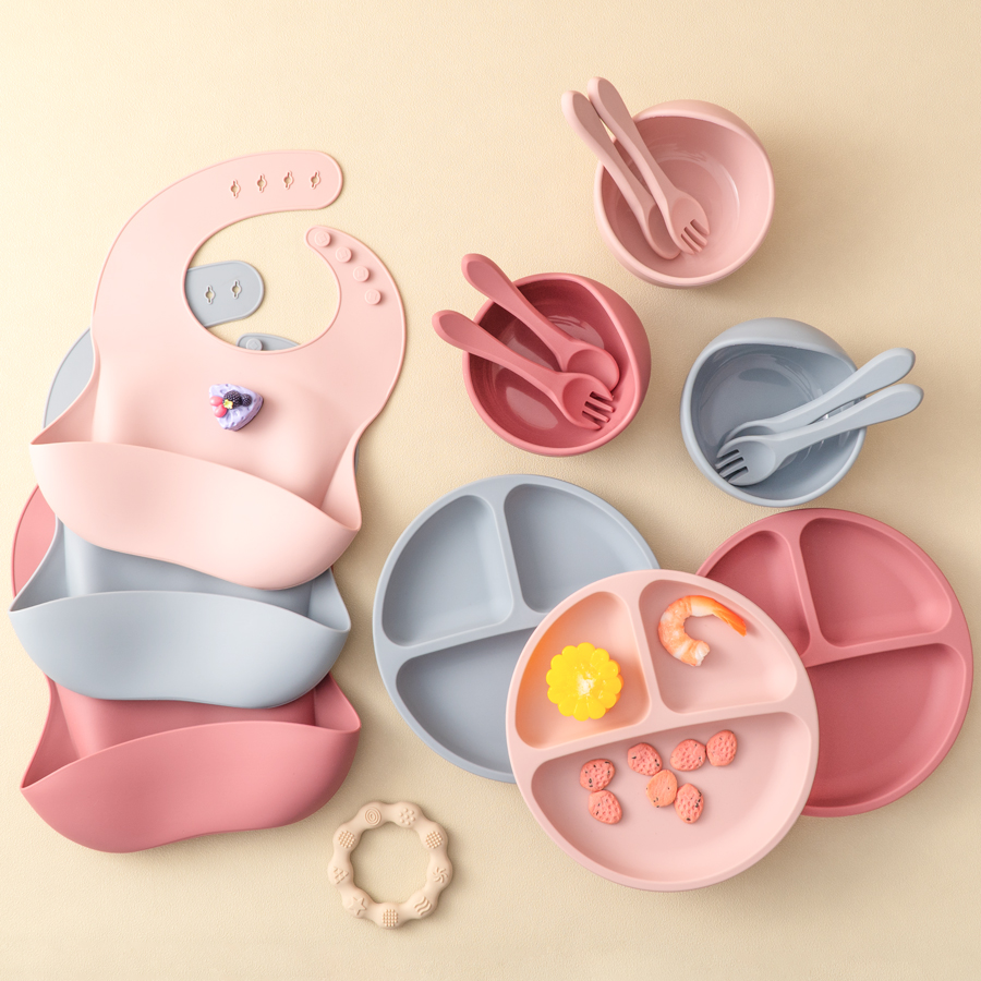 5Pcs Baby Silicone Feeding Set - Waterproof Baby Bibs Silicone review and price